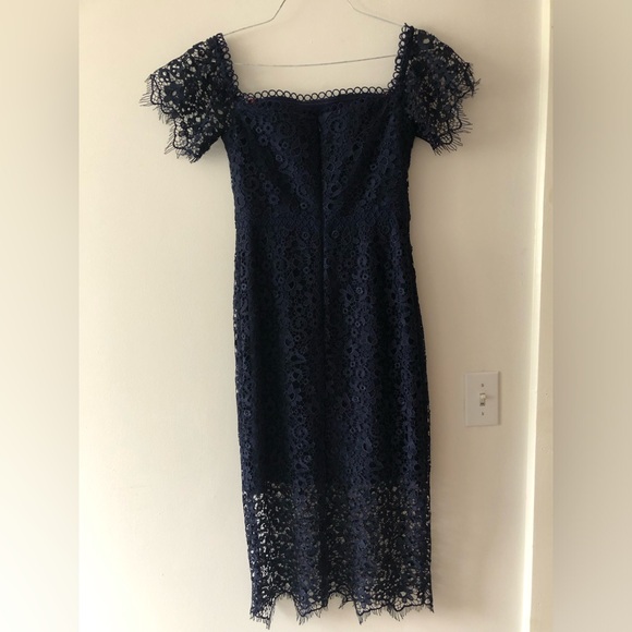 Monique Lhuillier Off The Shoulder Lace Midi Dress in Navy Blue Size 4 Lined - Picture 10 of 16
